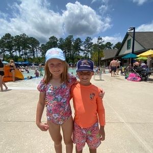 Meet your Posher, Lisa